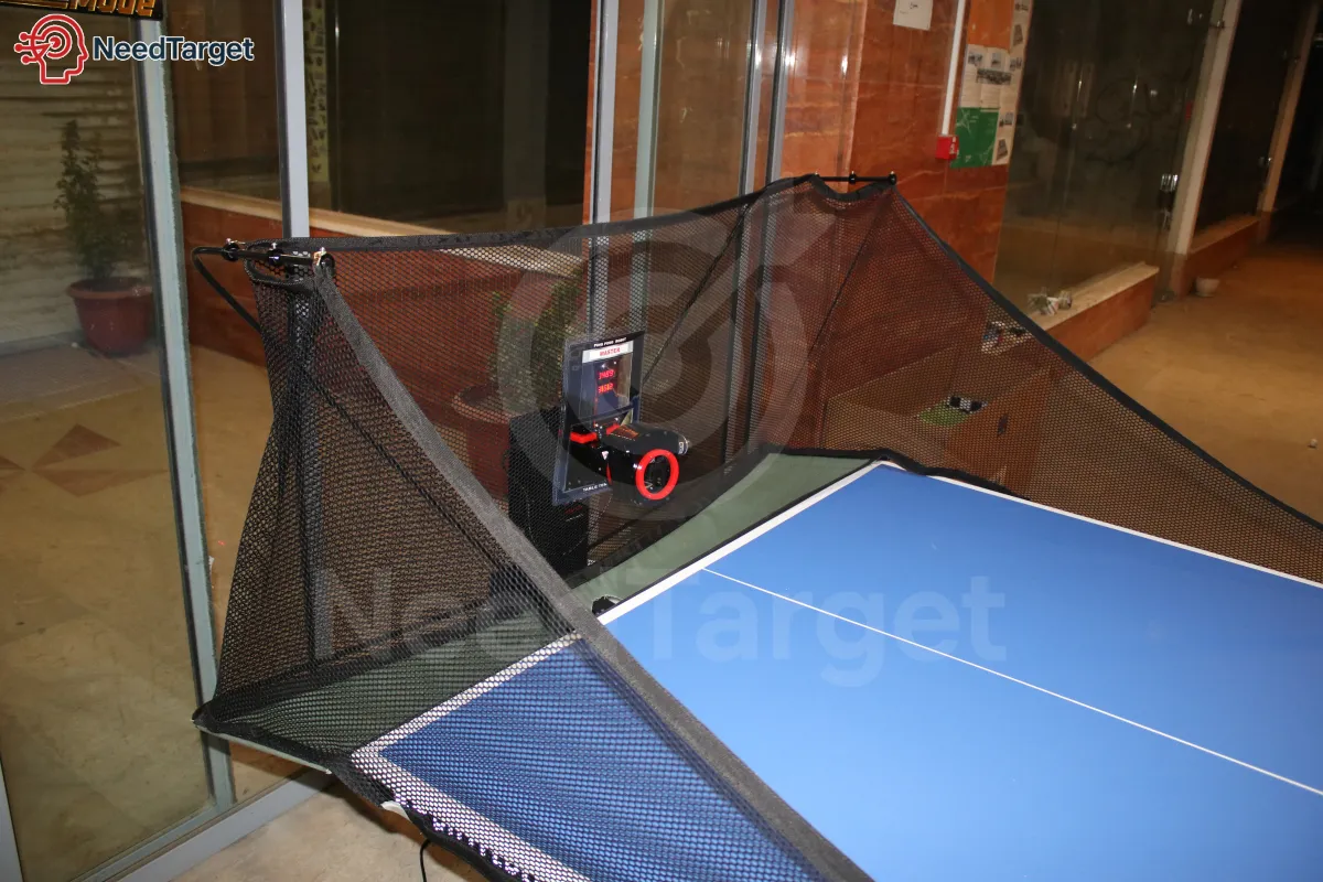 ربات پینگ پنگ master pro نیدمد